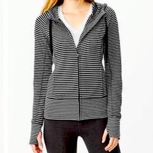 Gapfit B&W Striped Zip-up Jacket/Hoodie